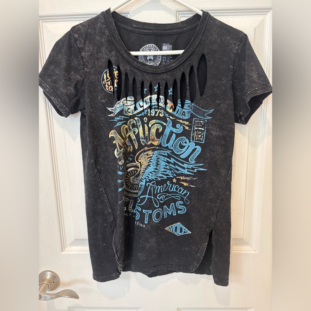 Affliction‎ Black Distressed Graphic Tee